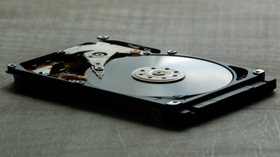 1 TB Hard Drive For Storing Important And Confidential Data (May, 2024)