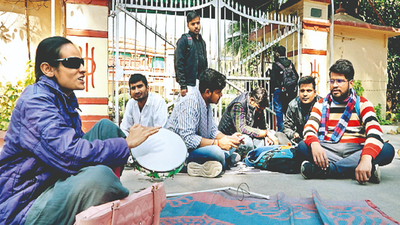 Differently abled students resume stir at Banaras Hindu University