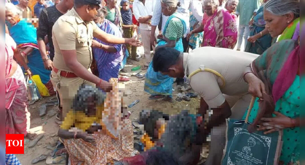 4 Women Killed 12 Injured In Stampede At Gathering To Collect Tokens 4-women-killed-12-injured-in-stampede-at-gathering-to-collect-tokens