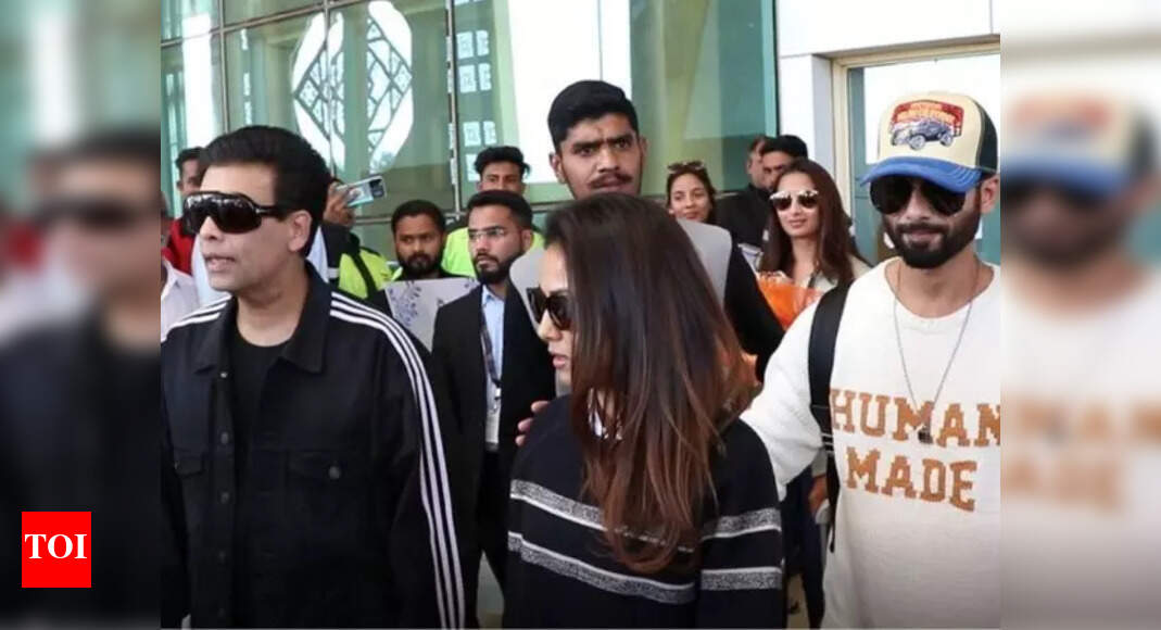 Karan Johar, Shahid Kapoor reach Jaisalmer ahead of SidKiara's