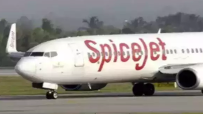 Lack of information adds to anxiety for SpiceJet flyers from Pune to Patna