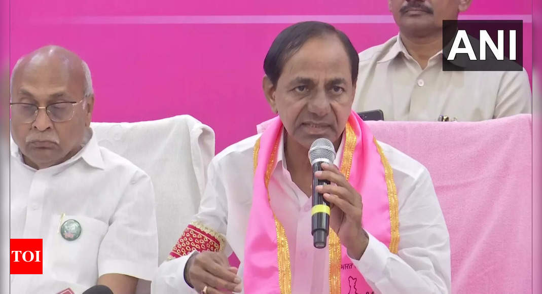 KCR calls for govt of farmers, says water ‘wars’ between states being encouraged; slams Centre over coal import and ‘love’ for Adani | India News – Times of India