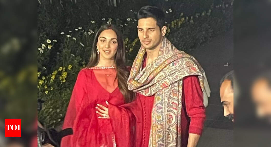 Live: Sid-Kiara to fly to Delhi for reception