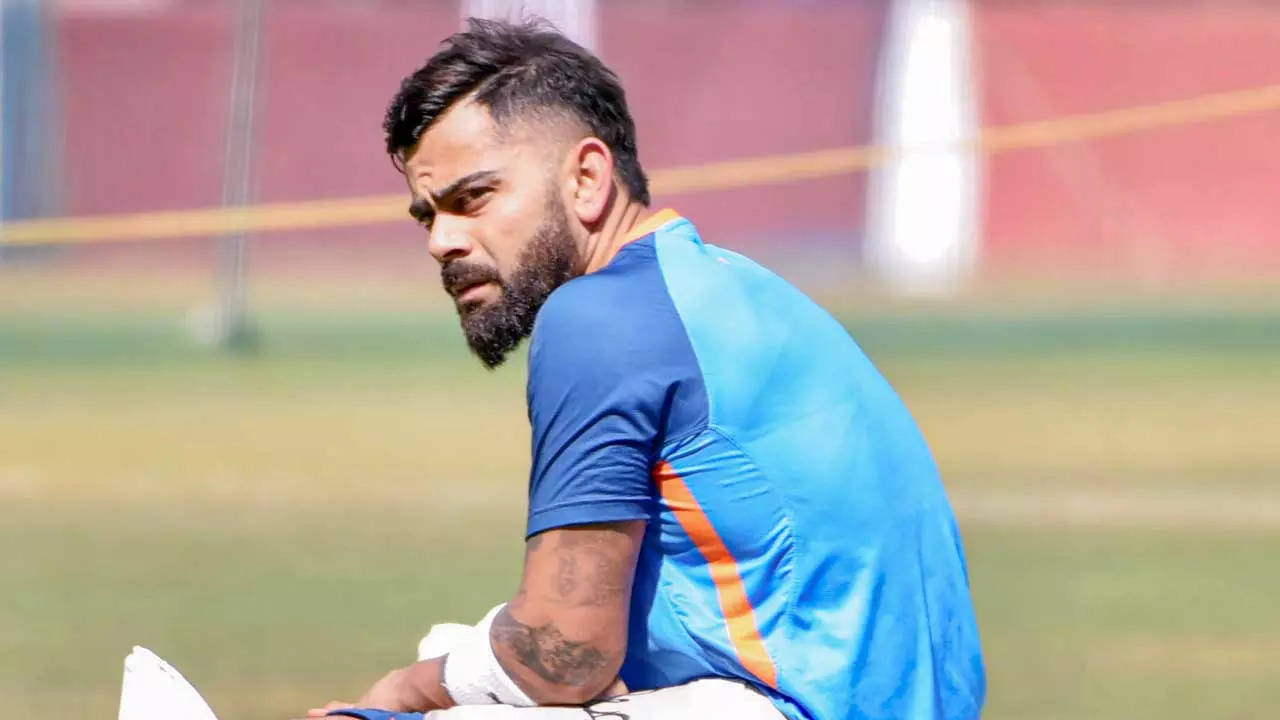 Viral: Virat Kohli loses his phone, tweets 'has anyone seen it?' | Off the field News - Times of India