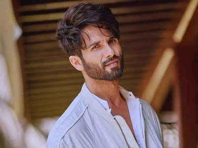Shahid to have a double role in Anees' next