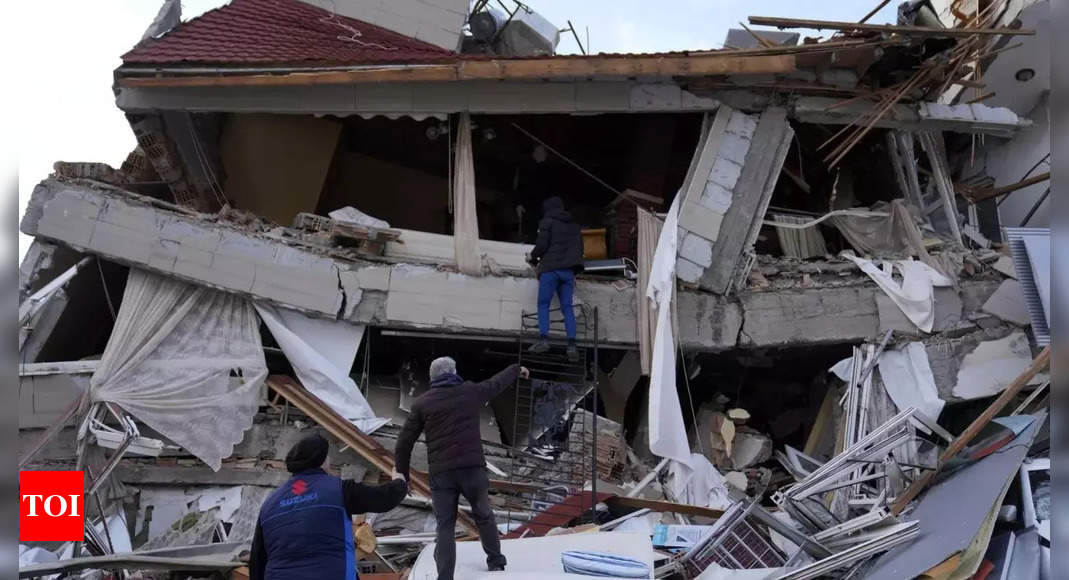 Kahramanmaras earthquake: Hope turns to despair in Turkey over lack of quake help – Times of India