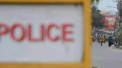 Two held after encounter in Uttar Pradesh, cop injured