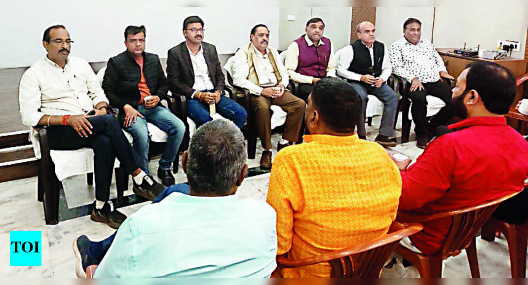 कोल्हान के खाद्यान्न व्यापारियों ने कृषि अधिनियम के विरोध में अन्य राज्यों से खरीद बंद करने की धमकी दी |  रांची समाचार – टाइम्स ऑफ इंडिया