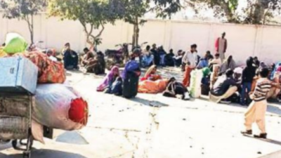 Haridwar pilgrimage: Pakistani Hindus stopped at Wagah border