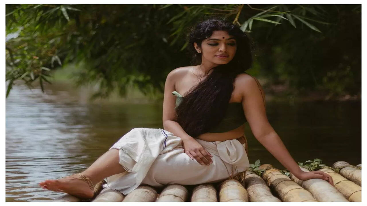 Rima Kallingal looks flawless in traditional attire; see pics | Malayalam  Movie News - Times of India