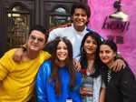 Shararat reunion: Karanvir Bohra, Shruti Seth, Simple Kaul, Harsh Vashisht and Addite Malik have a fun-filled day