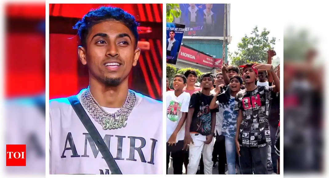 Bigg Boss 16: After putting out hoardings all over Mumbai, MC Stan fans rap  to his songs on the streets - Times of India