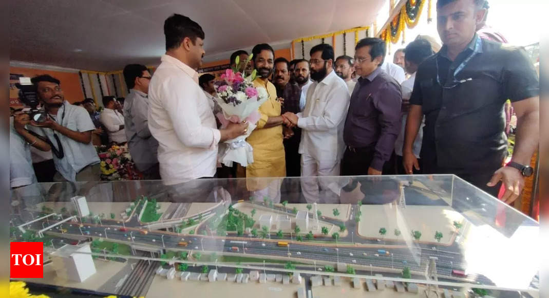 Maharashtra CM Eknath Shinde Inaugurates Final Phase Of Kopri Bridge In ...