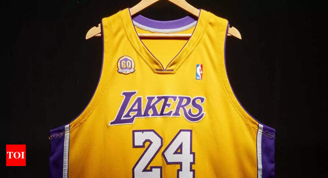 Kobe Bryant MVP jersey fetches record $5.8 million at auction 