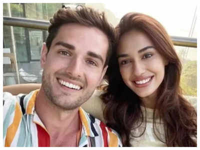 Disha Patani shares a cosy picture with rumoured boyfriend Aleksander Alex  Ilic in her latest Instagram post | Hindi Movie News - Times of India