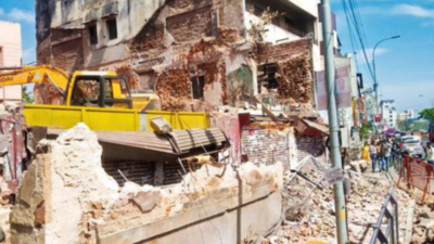 Inspect building demolition safety measures, Greater Chennai Corporation directs AEs