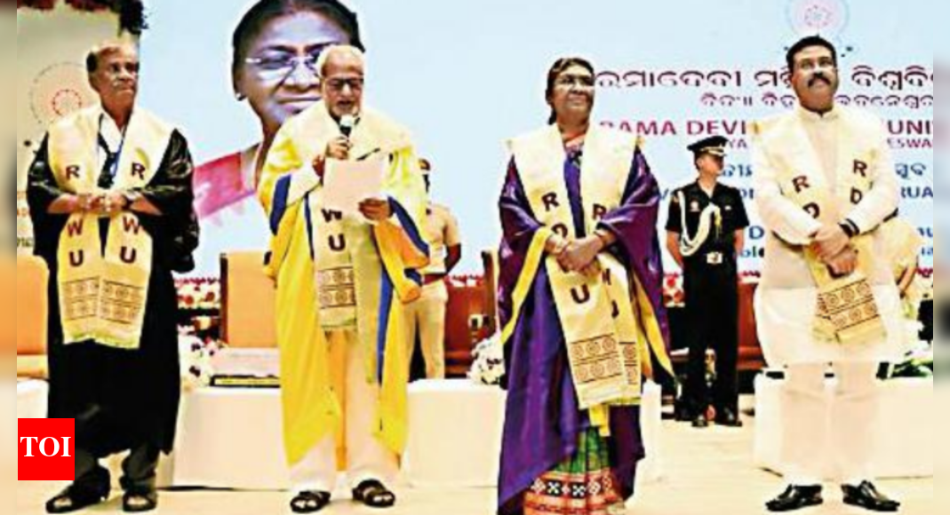 Women now on a par with men: President Droupadi Murm | Bhubaneswar News ...