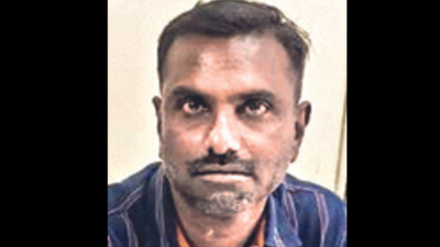 Top mines official in Trichy held for taking bribe