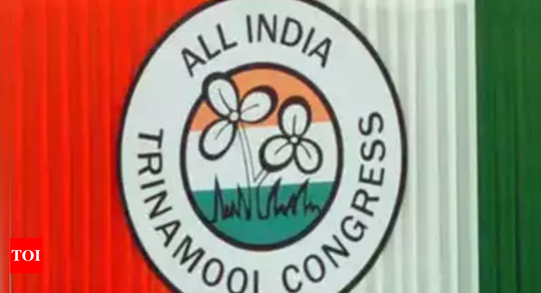 All India Trinamool Congress denies dropping 'Congress' from party name |  Devdiscourse News