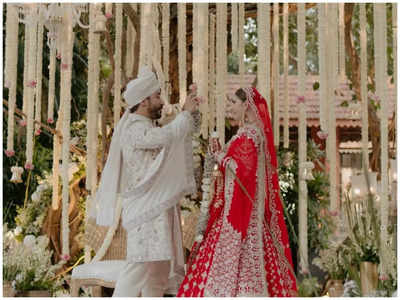 Shivaleeka Oberoi, Abhishek Pathak exude charm in new wedding pictures ...