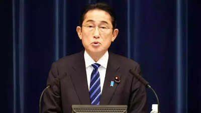 Japan PM Fumio Kishida says sinus surgery went smoothly