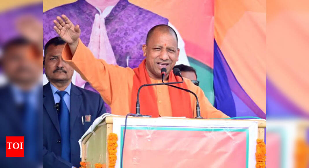 Uttar Pradesh CM Yogi Adityanath's address during e-mobility session at ...