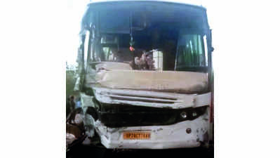 Bus collides with loader, driver & attendant hurt