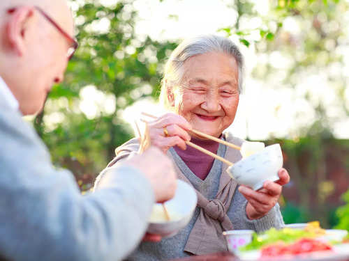 Food for Elderly with No Teeth - Dietitian Revision