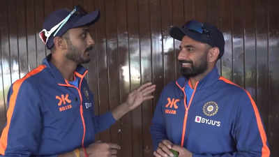 Watch - 'Ego hurt ho raha tha': Why Mohammed Shami told this to Axar Patel