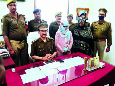 GRP at Varanasi stn arrests ‘Looteri dulhan’, accomplice