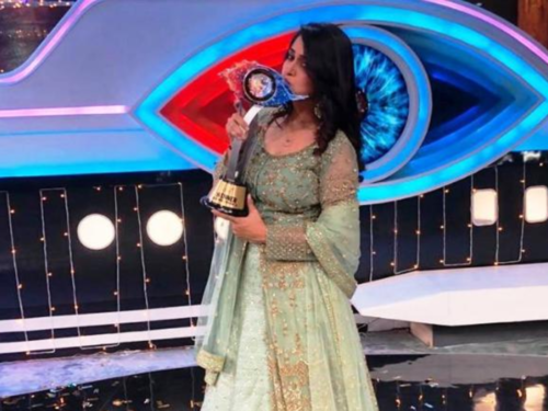 Bigg Boss 16 Finale: MC Stan Lifts The Trophy, Wins 31 Lakh Prize Money  Along With A Car, Ecstatic Netizens Celebrate Their Favourite Star's Big  Night!