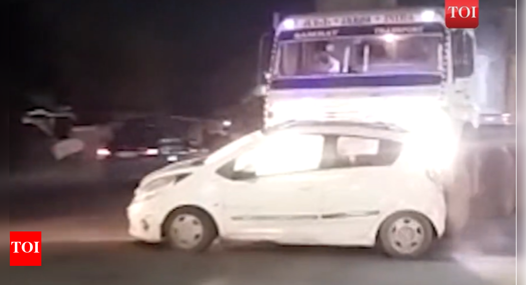 Watch: Drunk truck driver drags car with 4 passengers onboard for 3 km ...