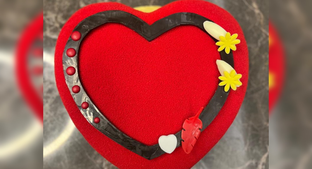 Eggless Red Velvet Heart Cake Recipe: How to Make Eggless Red Velvet Heart Cake Recipe | Homemade Eg