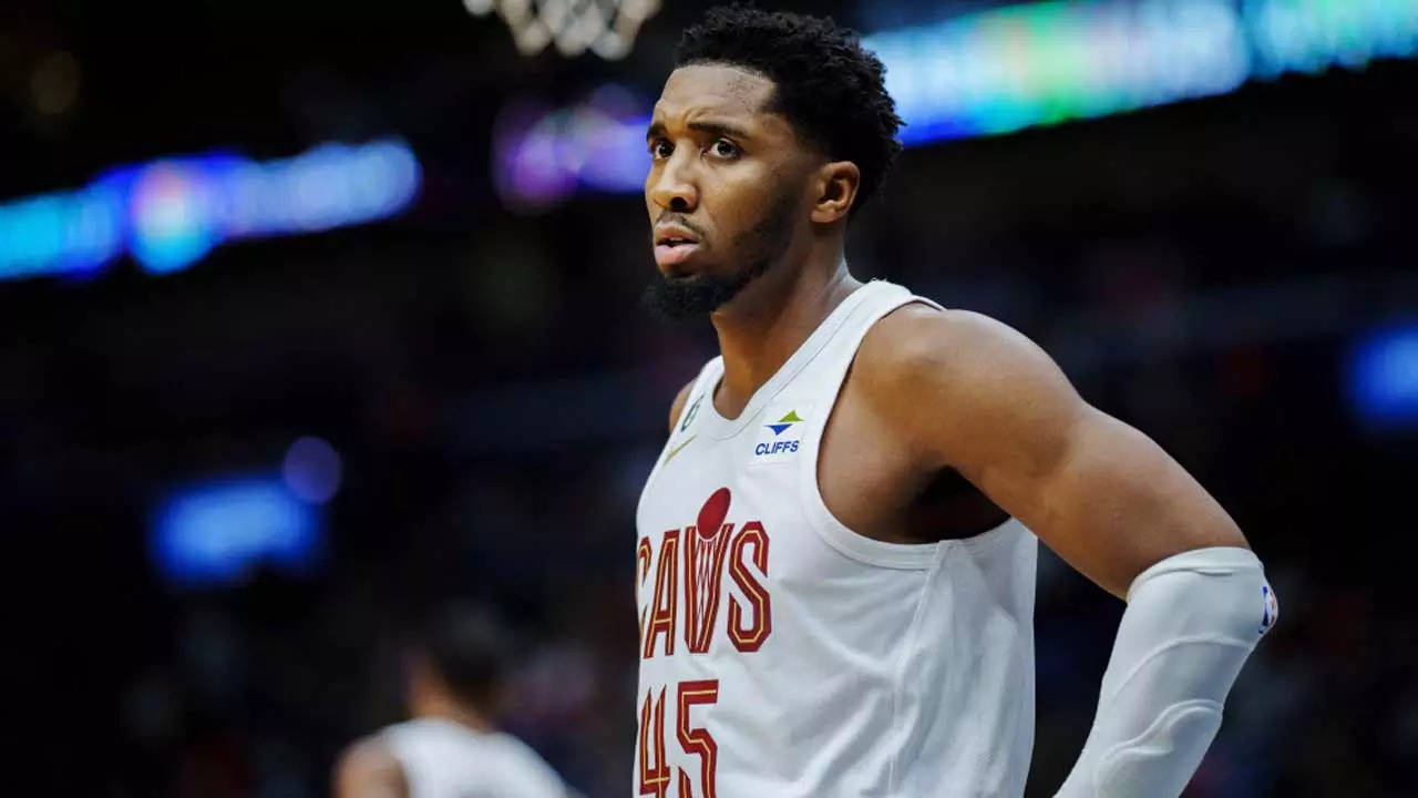 NBA basketball: Cleveland Cavaliers star Donovan Mitchell scores