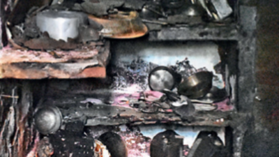 Fire in Noida's Sector 8 shanty: After 2 kids, father dies in hospital, mother on ventilator