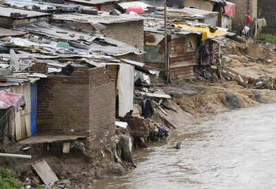 South Africa floods kill 12, affect Kruger National Park