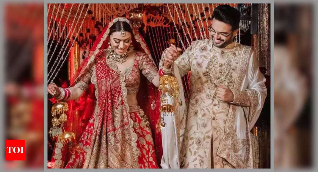 Hansika Motwani has THIS to say to people criticising her about making OTT show on her wedding – Times of India