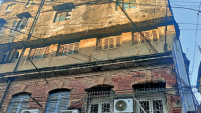 Calcutta HC orders demolition of ‘four-storey’ Burrabazar building