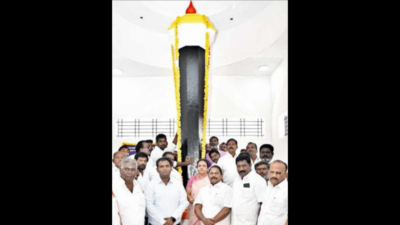 Tamil Nadu CM MK Stalin opens Perungamanallur memorial