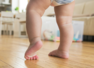 Benefits of walking barefoot for toddlers