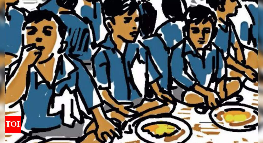 Soggy raw rice served to students in Karnataka: SDMC | Mangaluru News ...