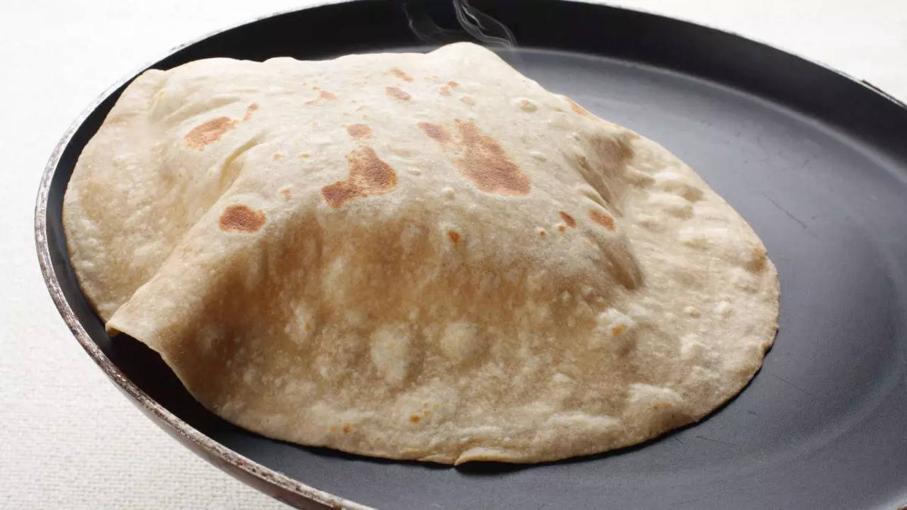 Indian Tawa Roti Photos and Images & Pictures