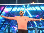 The crowd cheered when the happening Benny Dayal performed in Pune