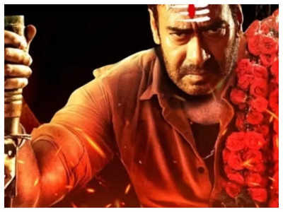 velfærd Decode ved siden af Surprising fans, Ajay Devgn sends out audio clip of song from 'Bholaa' |  Hindi Movie News - Times of India