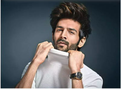 Ahead of Shehzada release, Kartik Aaryan visits Siddhivinayak temple, gets a challan from the cops: Pics inside