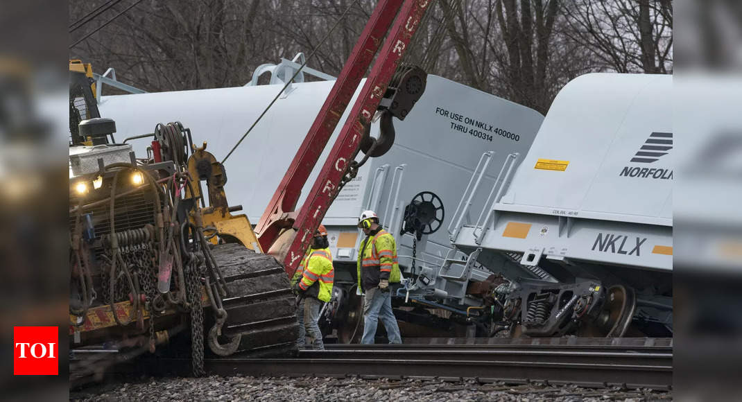 ‘No trace of carcinogenic gas’: US officials reassure public after Ohio train derailment – Times of India