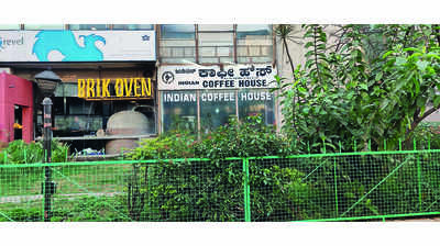 HC orders payment of min wages to Coffee House staff