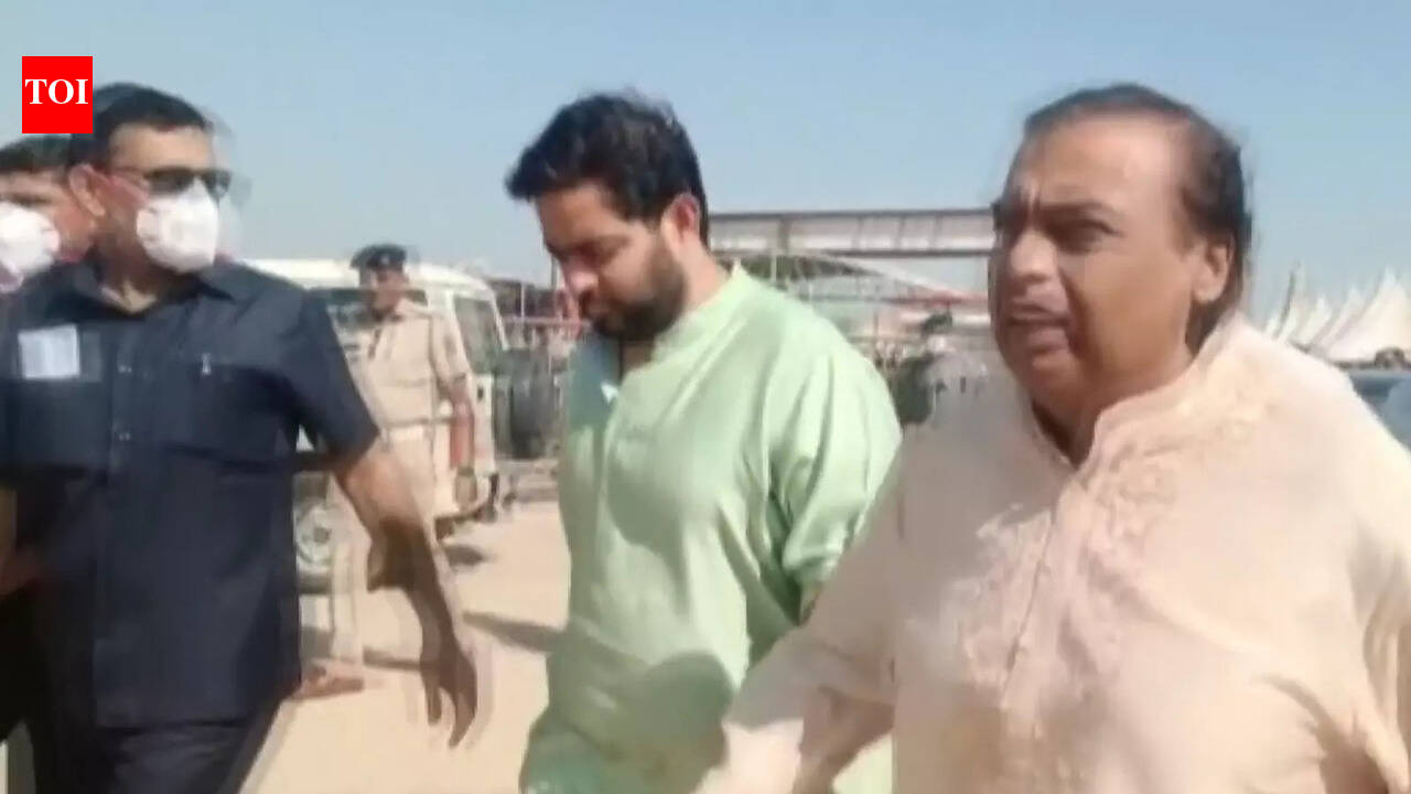 Mukesh Ambani donates Rs 1.51 crore to Somnath temple Trust