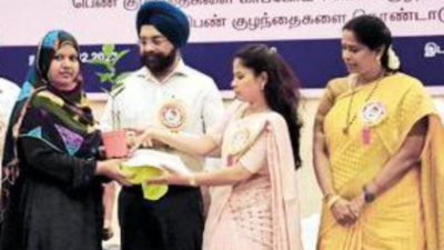 Greater Chennai Corporation honours 1,000 parents of girl children