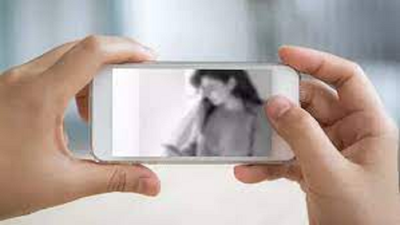 Sextortion case: Over 300 obscene clips found by Pune cyber police